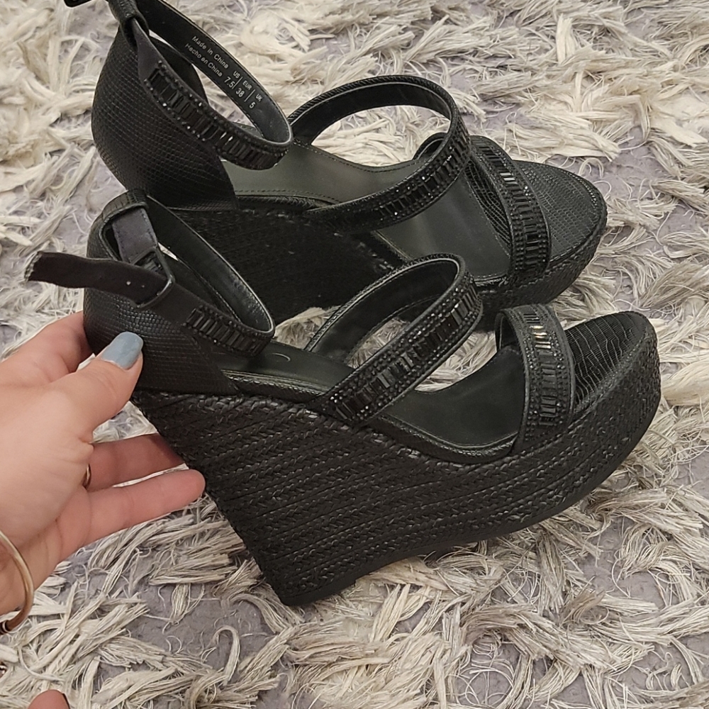 Aldo Wedges